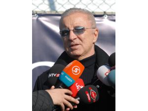 Ünal Aysal: Alex Telles Konusunda Bazı Teknik Sorunlar Var”