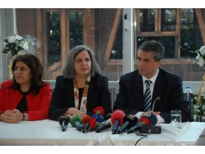 Gültan Kışanak, Gazetecilerin Gününü Kutladı