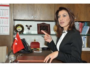 Ak Parti İzmir Milletvekili Nesrin Ulema: