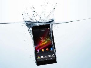 Akıllı Telefonunuz Suya Düşerse Bunları Yapın