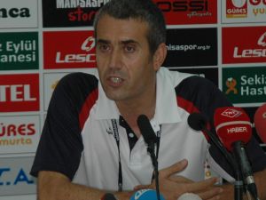 Manisaspor Evinde Büyükşehir Belediyespora Boyun Eğdi
