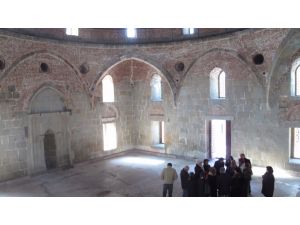 Kültür Ve Turizm Bakanlığı Şairlere İlham Veren Camiyi Yeniliyor