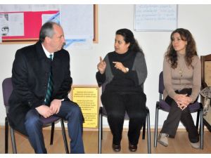 Chp Grup Başkanvekili İnce Öğrencilerle Buluştu