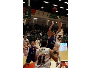Beko Basketbol Ligi’nin Lideri İsrail’e Gidiyor