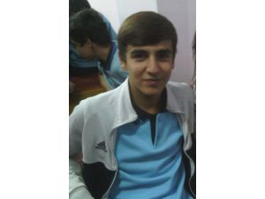 Hakem Futbolcu Dövdü İddiası
