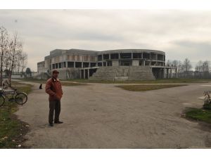 Chp’li Gençler Bitirilemeyen Kültür Merkezi’nin 20.yaşını Kutladı