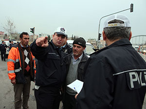 Kazaya Müdehaleye Giden Ekip Otosu Kaza Yaptı