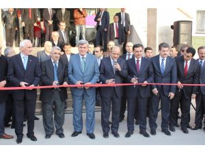 Bilim, Sanayi Ve Teknoloji Bakanı Fikri Işık: