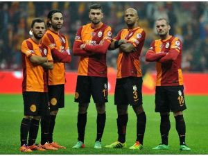 Yine Aynı ’’Pozu’’ Verdiler