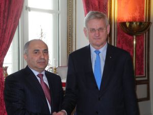 Azerbaycanın İsveç Büyükelçisi Memmedov, İsveç Dışişleri Bakanı Bildt İle Görüştü