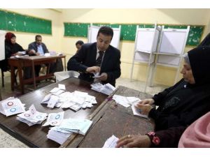 Referandum Oylaması Sonlandı
