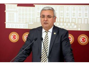 Metiner: Kavga Hükumetle Cemaat Arasında Değil