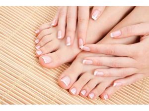 Tırnaklarını Göster, Hastalığını Söyleyeyim