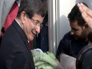 “Allah Bomba Değil, Nur Yağdırsın”