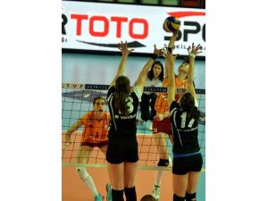 Cimbom Vakıfbank’ı Salladı Ama Yıkamadı