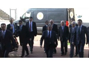 Klasik Türk Müziği Konserini İzledi