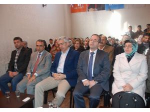 Ak Parti Bağlar İlçe Danışma Meclisi Toplantısı Düzenlendi