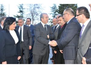 Bakan Eker, Türkiyenin İlk Geofit Bahçesinin Temelini Attı