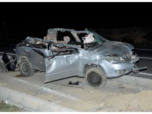 Kktcdeki Trafik Kazasında 3 Akademisyen Hayatını Kaybetti