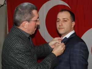 Demokrat Parti’den Mhp’ye Katılım