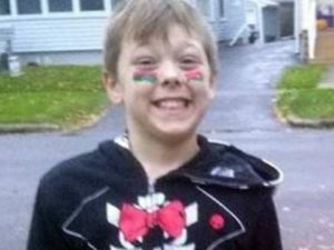 8 Yaşındaki Çocuk 6 Kişiyi Alevlerden Kurtarırken Öldü