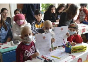 Lösemili Çocukların Karne Heyecanı