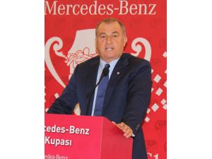 Fatih Terim Manisa’da Ege Kupası Galasına Katıldı
