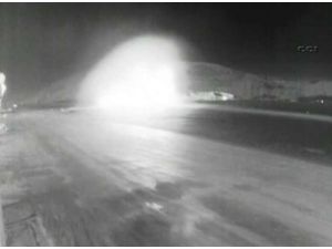 Uçak Böyle Yere Çakıldı