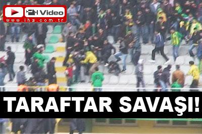 Taraftarlar savaştı! 