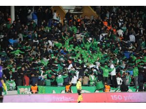 Bursaspor’dan Taraftarına Çirkin Tezahürat Uyarısı