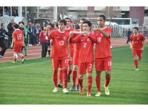 Milliler Finalde