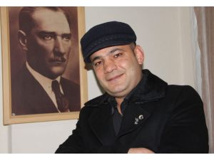 Türkoğlu, Bülent Ecevit’in Kasketiyle Seçim Çalışmasına Başladı