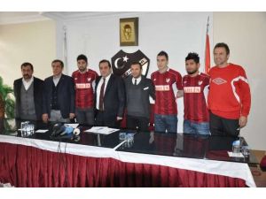 3 İmza Birden