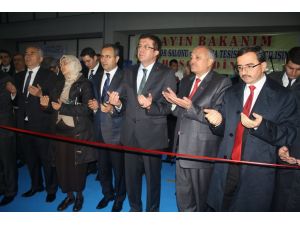 Bakan Zeybekci, Dolar Ve Euronun Yükselmesini Değerlendirdi