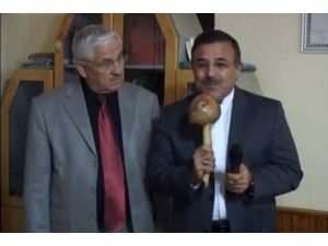 Kendini Sohbete Kaptırınca