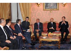 Cumhurbaşkanı Gül, İtalya Senato Başkanı İle Görüştü