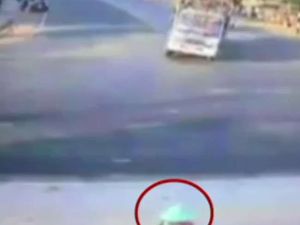 Ölüm Teğet Geçti