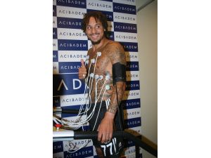 Jermanie Jones, Sağlık Kontrolünden Geçirildi