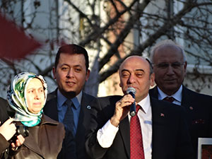 Miting Gibi Seçim Bürosu Açılışı…