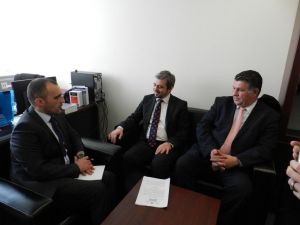 Kosova’da Türkçe Kimliğin Ardından Türkçe Belgeler Geliyor