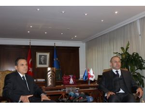 Ab Bakanı Çavuşoğlu, Hacettepe Üniversitesi Rektörü Tunceri Kabul Etti