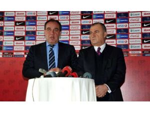 Gönüllerin Milli Takımını Kuracağız