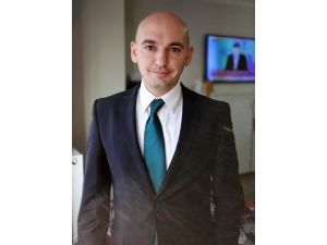 Yorgun Patron Dinlenme Odası İstiyor