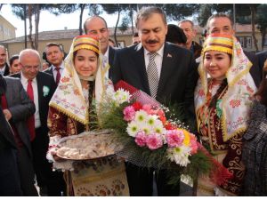 Eroğlu: “Chp Lideri Gelse Aydın’ı Elimizden Alamaz”