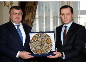 Başbakan Yardımcısı İşler’den Ahıska Türkleri’ne Destek