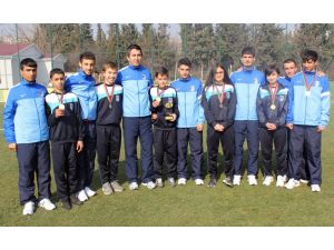 (Özel Haber) Avrupa Şampiyonu Darıcalı Atletlerin Hedefi Olimpiyatlar