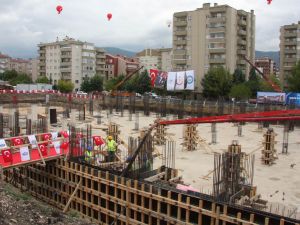 Nilüfere 5 Yıldızlı Spor Salonu