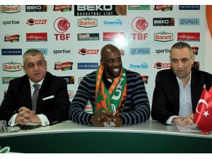 Keith Simmons 2 Yıl Daha Banvitte