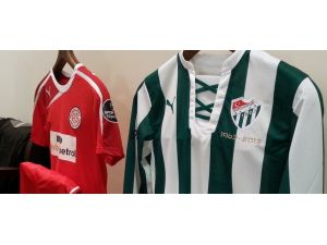 Bursaspor, Medical Park Antalyaspor Maçına Efsane Çubuklu Forma İle Çıkacak