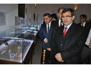 İdris Güllüce, Doğduğu Gün Bakan Olmuş